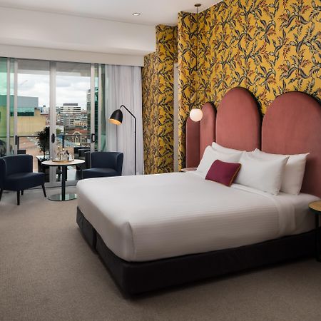 Ovolo The Valley Brisbane Exterior foto A room at the hotel