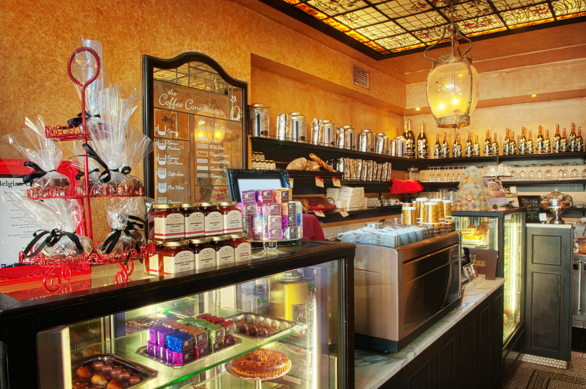 Ovolo The Valley Brisbane Exterior foto A pastry shop in Paris